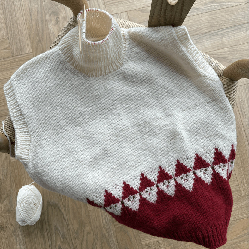 Easy Santa Slipover Woman - Pullunder - Image 5