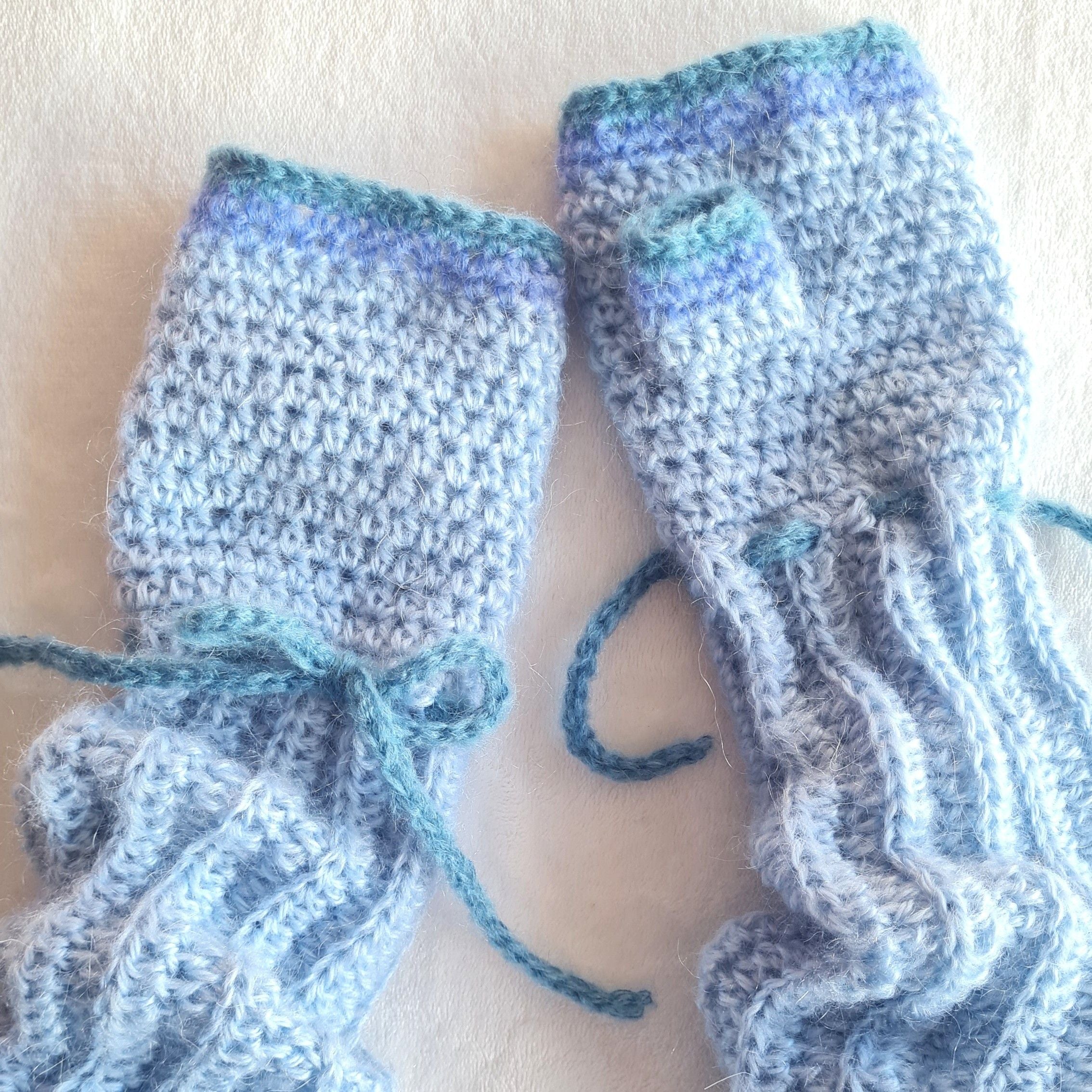 Ice Blue - Handstulpen - Image 3